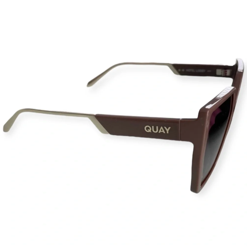 QUAY Hotel Lobby Sunglasses Doe Frame Brown Gradient Lens Oversized NWT